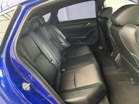 Used 2019 Honda Accord Sport image 12