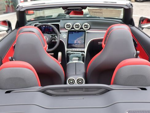 New 2026 Mercedes-Benz CLE 450 4MATIC Cabriolet image 19