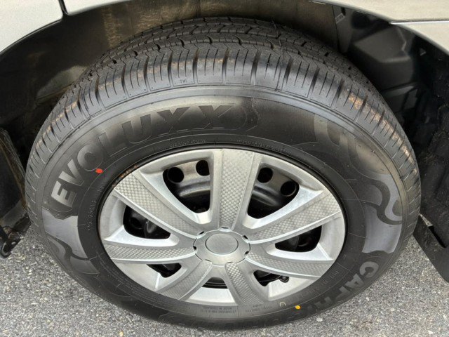 Used 2015 Nissan Quest S FWD image 26