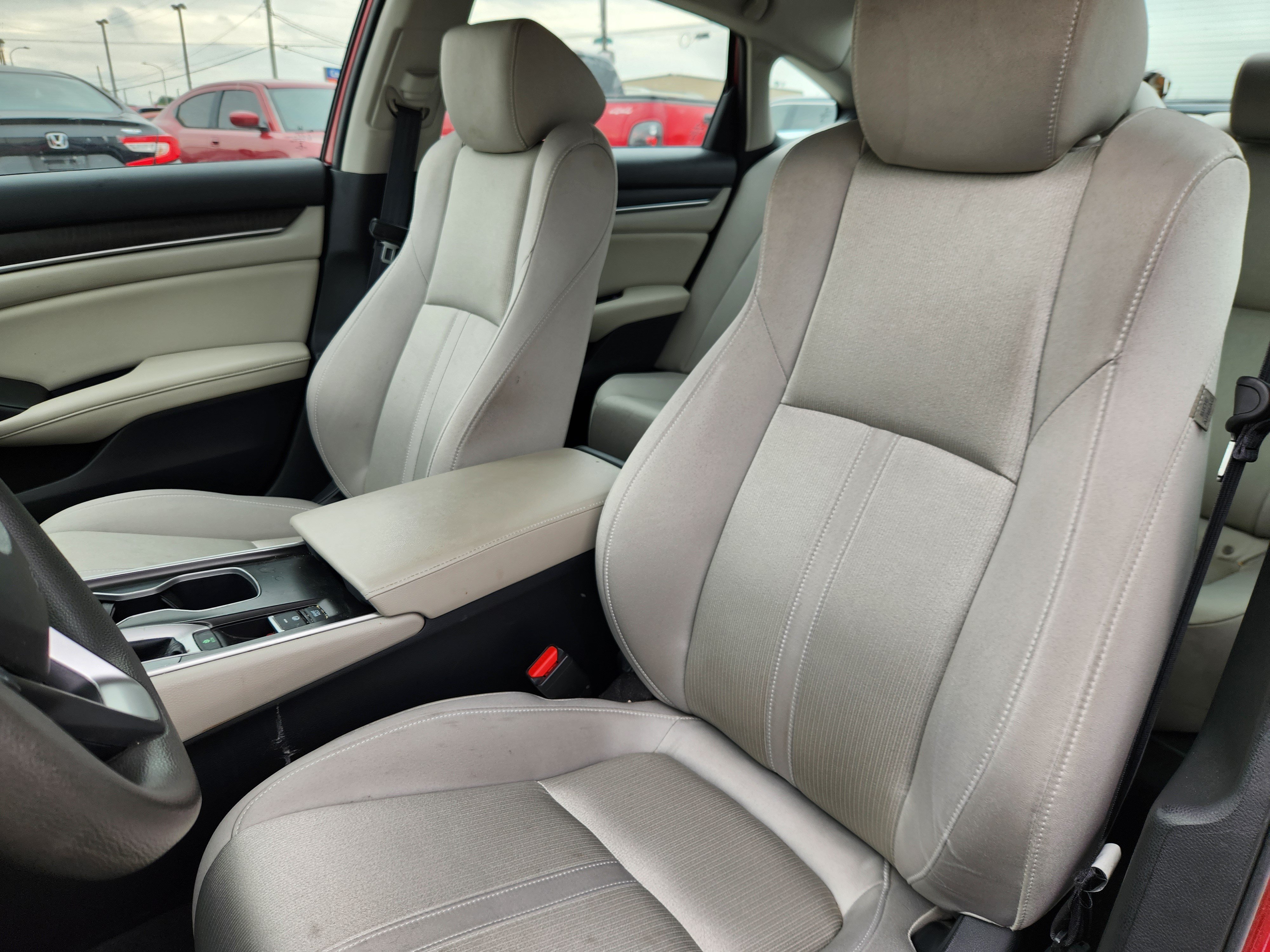 Used 2020 Honda Accord EX image 8