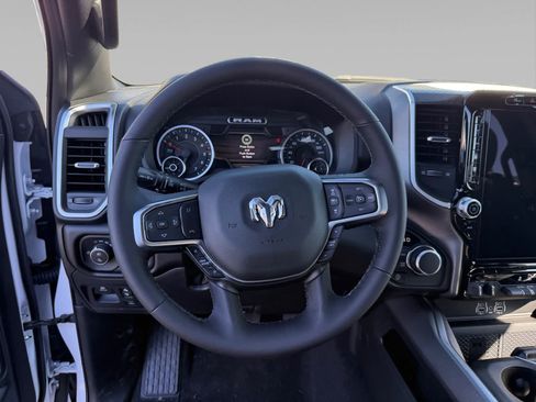 New 2026 RAM 1500 Big Horn AWD/4WD image 13