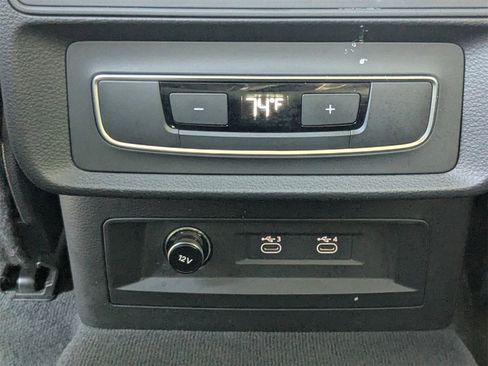 Used 2021 Audi Q7 2.0T Premium Plus w/ Premium Plus Package image 23