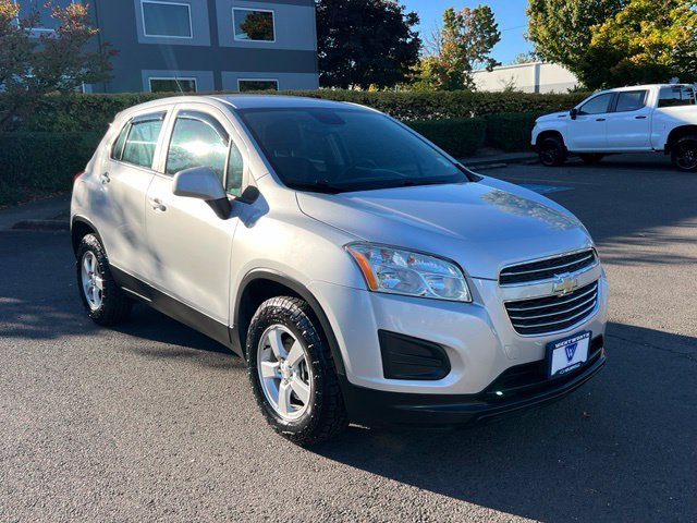 Used 2016 Chevrolet Trax LS AWD/4WD image 1
