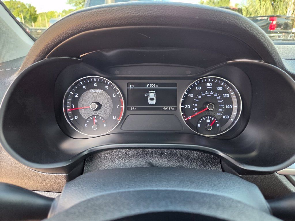 Used 2023 Kia Forte LXS FWD image 30