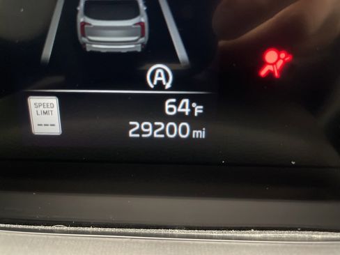 Used 2023 Kia Telluride S w/ S Sunroof Package image 29