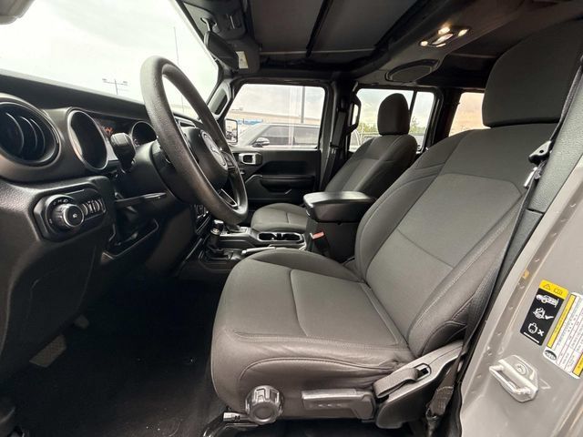 Used 2022 Jeep Wrangler Unlimited Sport AWD/4WD image 8