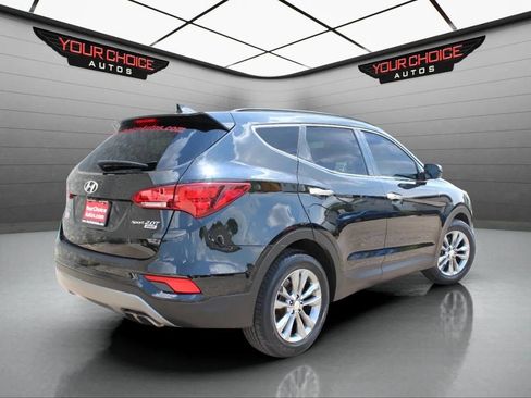 Used 2017 Hyundai Santa Fe Sport 2.0T image 5