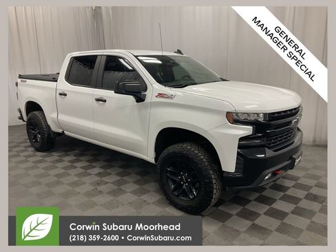 Used 2021 Chevrolet Silverado 1500 LT Trail Boss w/ Convenience Package II image 1