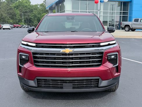 New 2026 Chevrolet Traverse LT FWD image 3