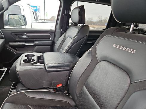 Used 2025 RAM 1500 Laramie image 7