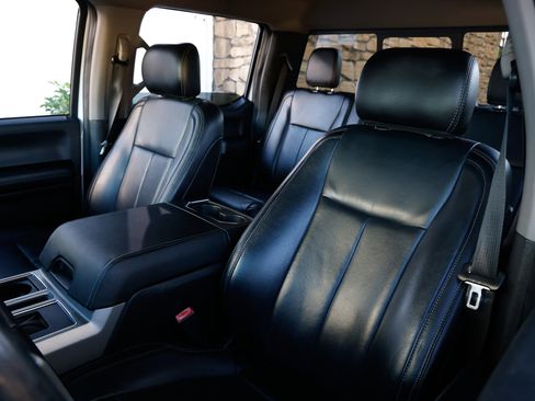 Used 2020 Ford F150 Lariat AWD/4WD image 10
