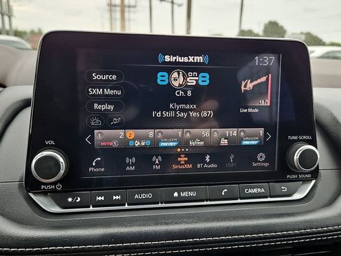 Used 2023 Nissan Rogue S AWD/4WD image 27