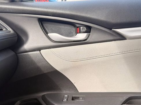 Used 2021 Honda Civic EX image 25