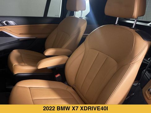 Used 2022 BMW X7 xDrive40i w/ M Sport Package AWD/4WD image 15