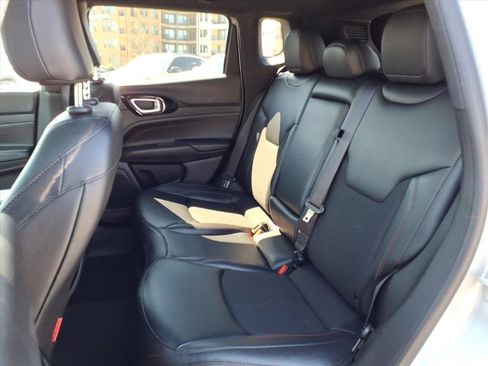 Used 2024 Jeep Compass Trailhawk image 22