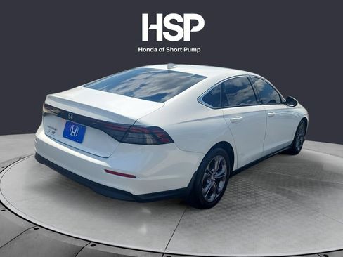 Certified 2023 Honda Accord EX image 5