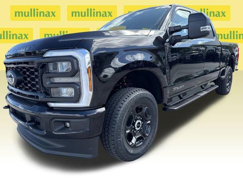 New 2026 Ford F250 4x4 Crew Cab Super Duty image 16