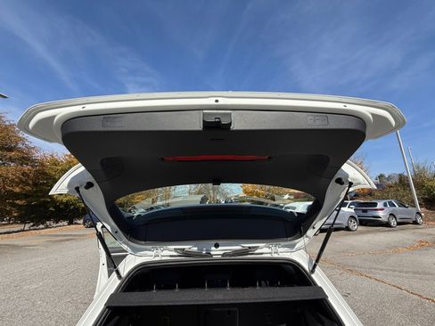 New 2026 Volkswagen Golf SE image 14