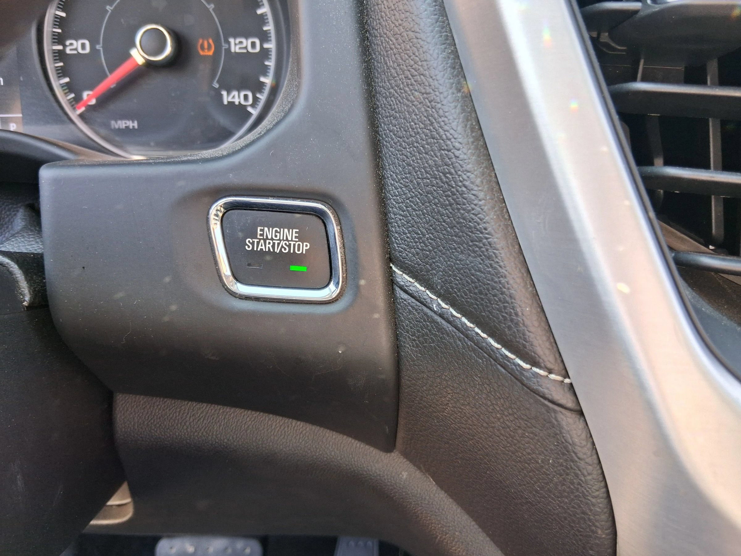 Used 2019 GMC Acadia SLE AWD/4WD image 48