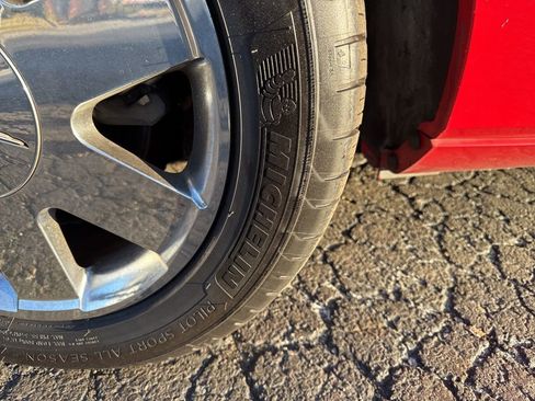 Used 2002 Ford Thunderbird image 3