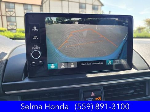 Certified 2025 Honda Pilot Touring image 21