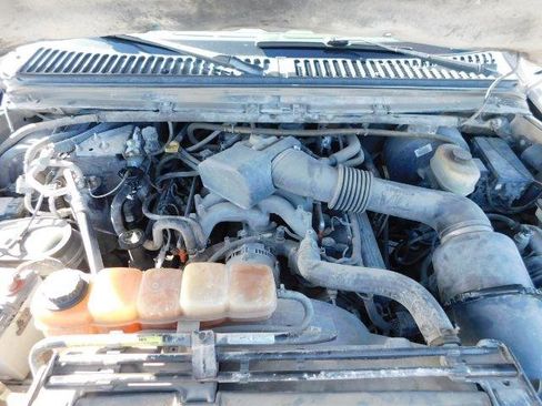 Used 2001 Ford Excursion Limited image 19