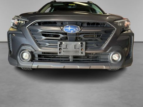 Used 2025 Subaru Outback Limited XT AWD/4WD image 15