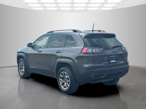 Used 2020 Jeep Cherokee Trailhawk w/ Cold Weather Group AWD/4WD image 4