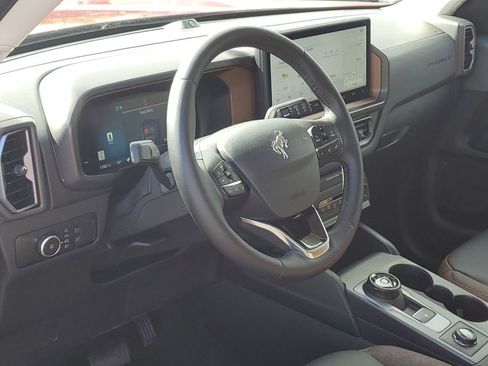 New 2026 Ford Bronco Sport Outer Banks w/ Outer Banks Tech Package+ AWD/4WD image 9