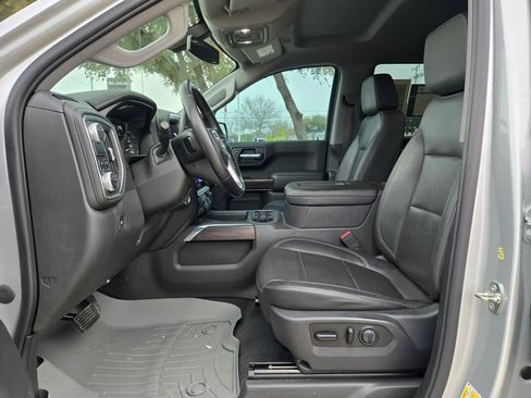 Used 2020 GMC Sierra 1500 SLT image 9