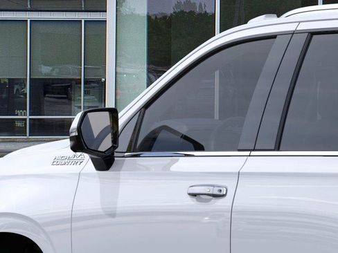 New 2026 Chevrolet Tahoe High Country image 12