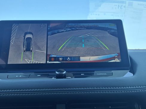 New 2026 Nissan Rogue Platinum image 8