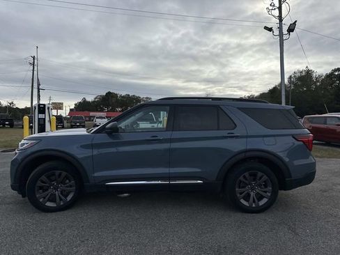 Certified 2025 Ford Explorer Active w/ Active Comfort Package image 14