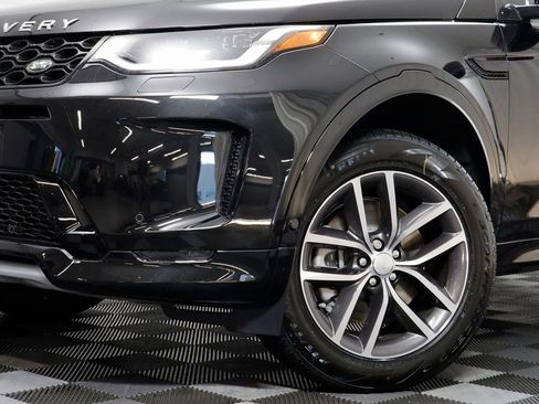 New 2025 Land Rover Discovery Sport S AWD/4WD image 4