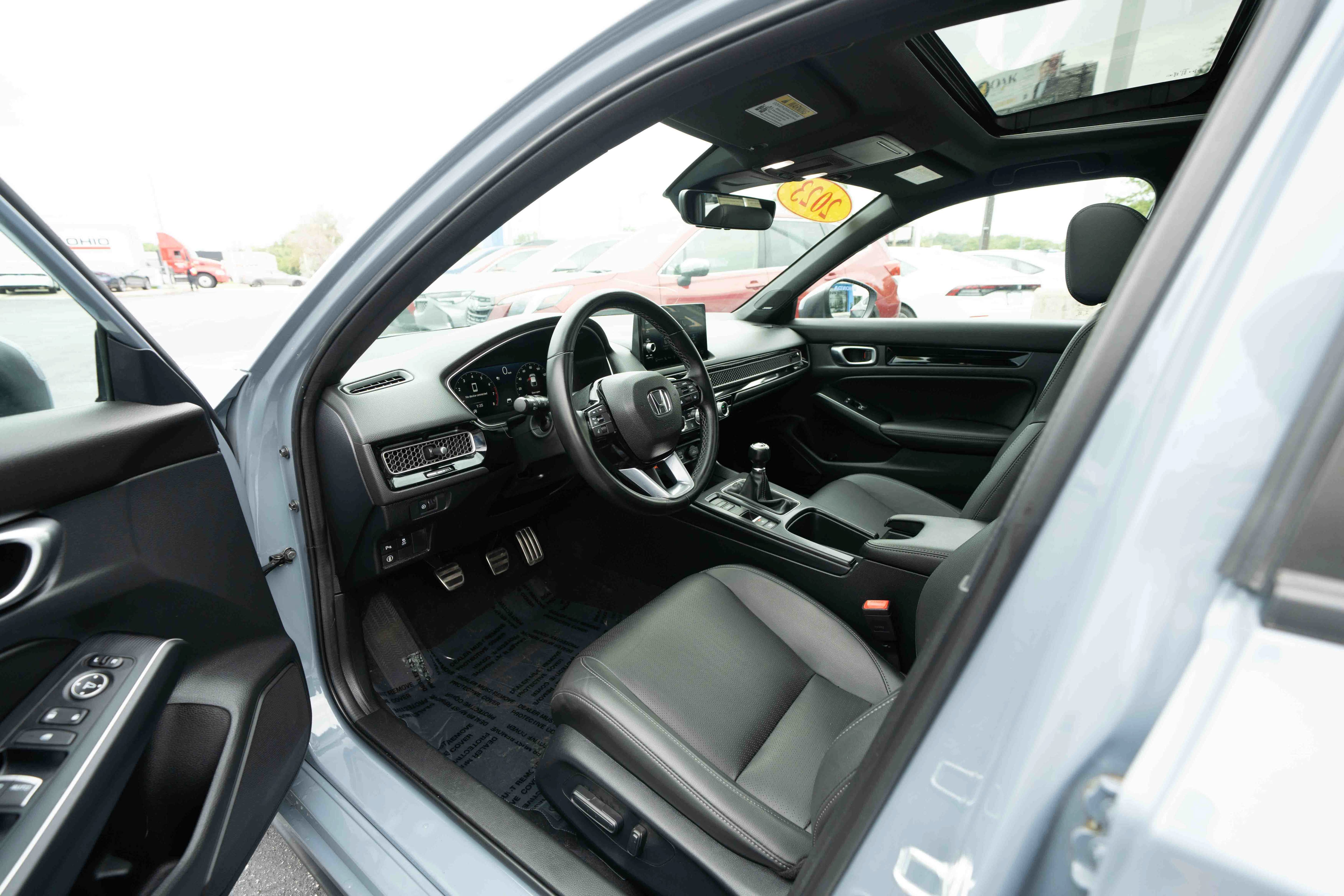 Used 2023 Honda Civic Sport Touring image 8
