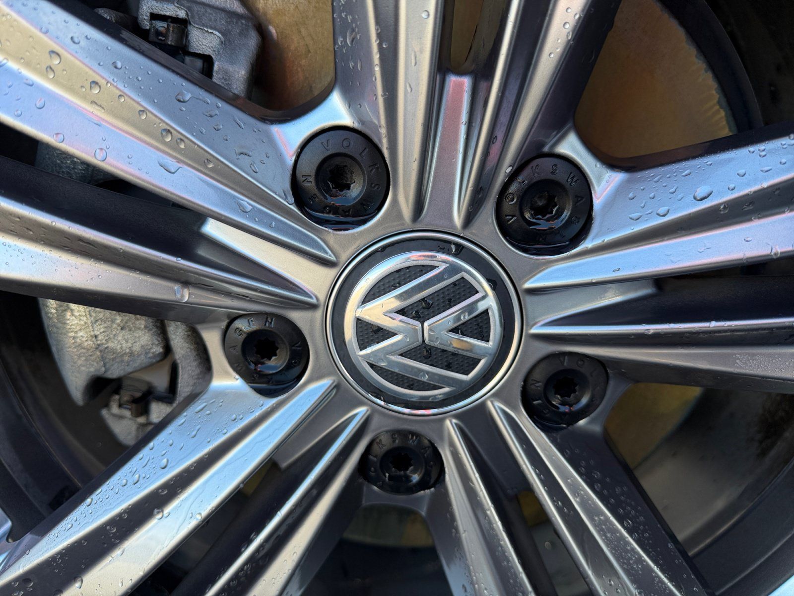 Used 2019 Volkswagen Jetta R-Line FWD image 31