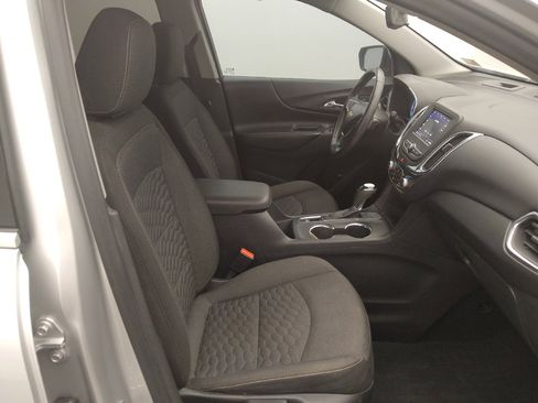 Used 2020 Chevrolet Equinox LT FWD image 21