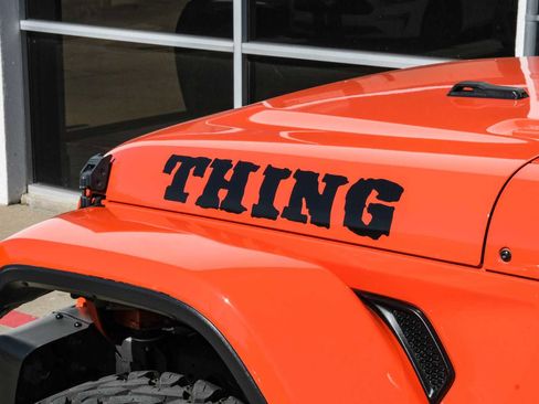 Used 2018 Jeep Wrangler Unlimited Sahara image 48