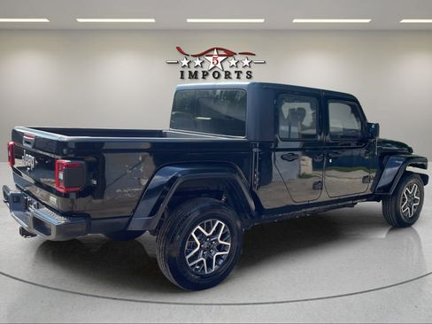 Used 2021 Jeep Gladiator Sport w/ Quick Order Package 24Q 80Th AWD/4WD image 5
