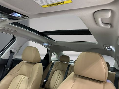 Certified 2025 Hyundai Sonata Limited FWD image 18