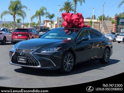 Used 2025 Lexus ES 300h w/ Premium Package