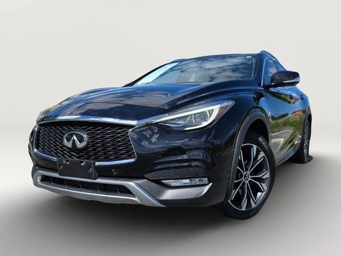 Used 2018 INFINITI QX30 AWD image 1