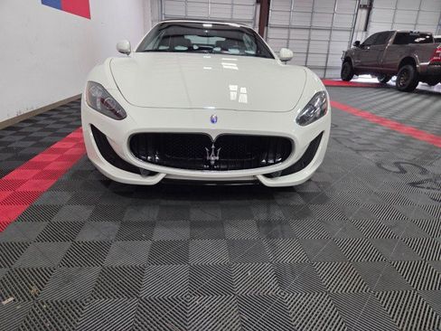 Used 2013 Maserati GranTurismo Sport RWD image 4