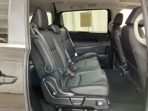 Certified 2026 Honda Odyssey EX-L image 27