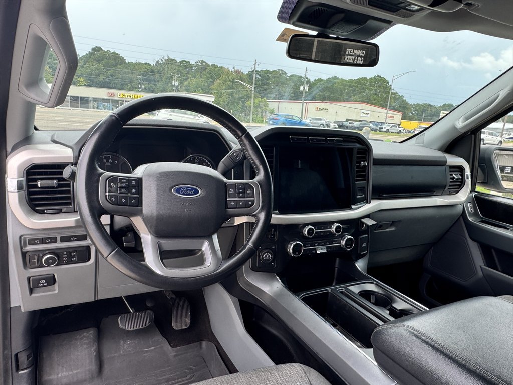 Used 2021 Ford F150 XLT w/ Equipment Group 302A High AWD/4WD image 10
