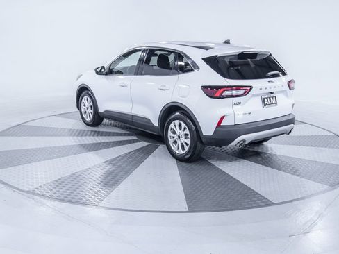 Used 2024 Ford Escape Active image 6