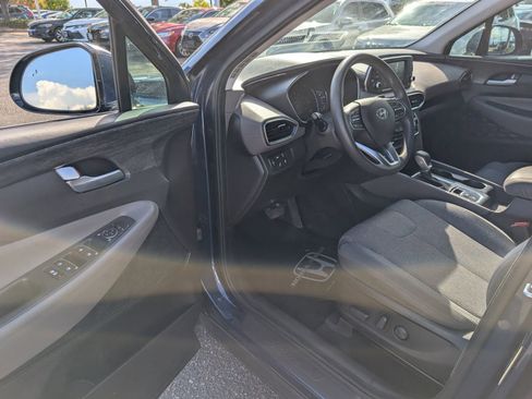 Used 2020 Hyundai Santa Fe SEL image 9