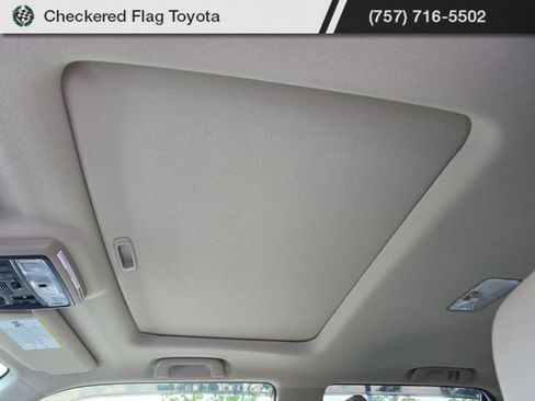 Used 2024 Toyota 4Runner SR5 Premium w/ Moonroof Package AWD/4WD image 10