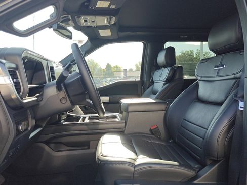 Used 2025 Ford F350 Platinum w/ Tremor Off-Road Package image 9