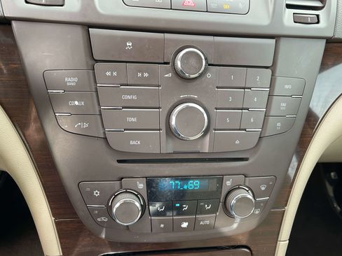 Used 2011 Buick Regal CXL w/ RL2 Preferred Equipment Group image 24